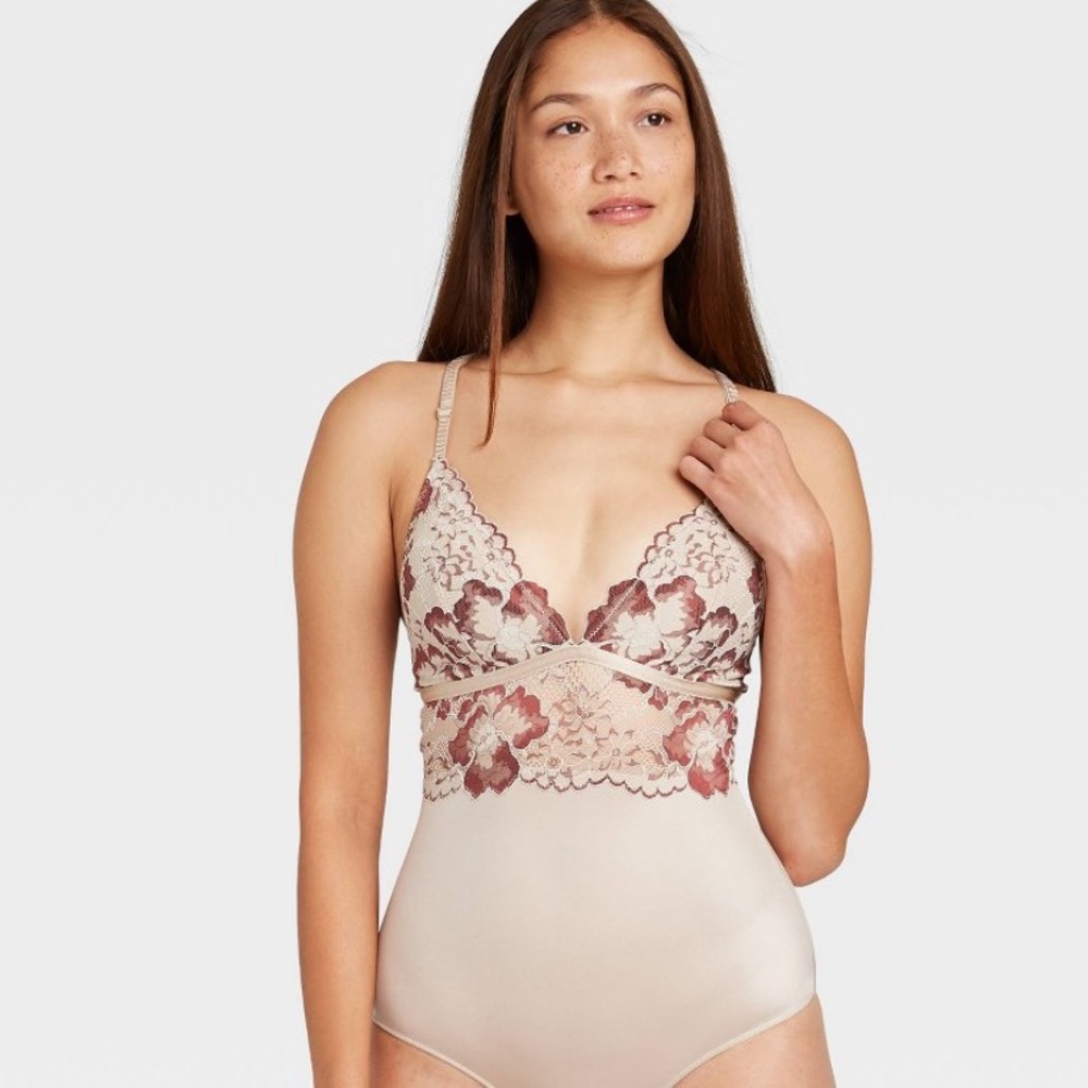 Lace bodysuit